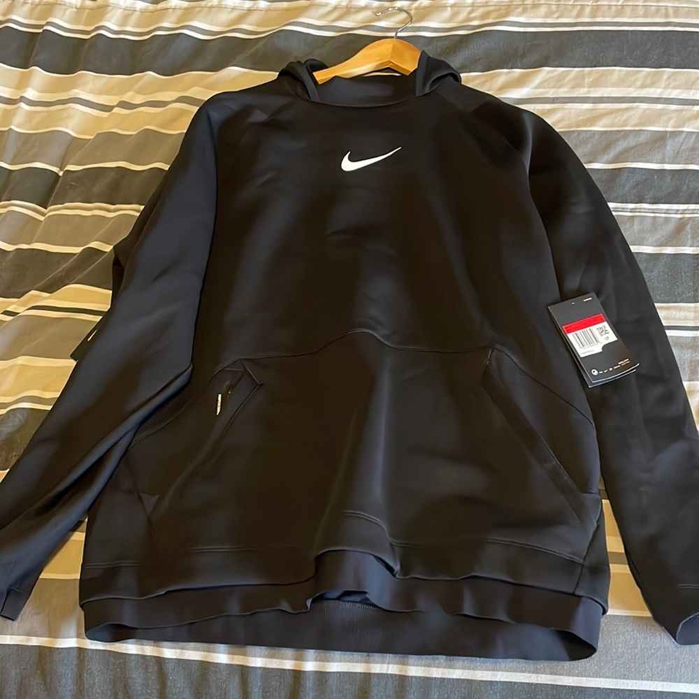Nike Pro Men’s Hoodie